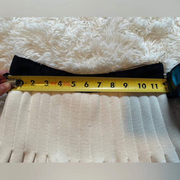 Etcetera  pleated skirt - Picture 3 of 3